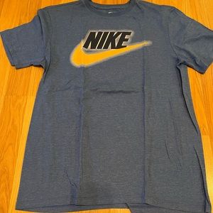 The Nike Tee shirt with Nike yellow logo